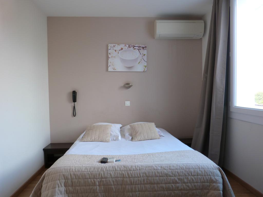 Blue Hotel La Seyne-sur-Mer Rom bilde